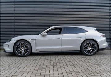 Porsche Taycan 26.200 km 87.900 &euro; Moers 47441