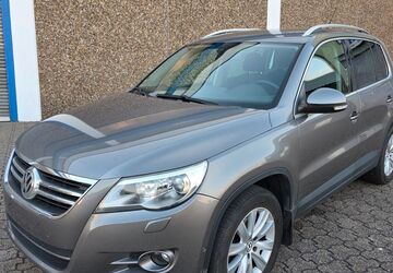 VW Tiguan 229.000 km 6.999 &euro; Moers 47441