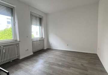 Wohnung Krefeld Krefeld-Mitte - 1 Zimmer, 28 m&sup2;, 280&euro; | Angebot:27732164