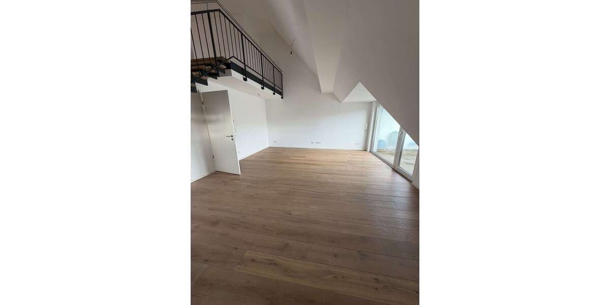 Etagenwohnung Krefeld Hülser Berg - 3 Zimmer, 100 m&sup2;, 1.450&euro; | Angebot:27303835