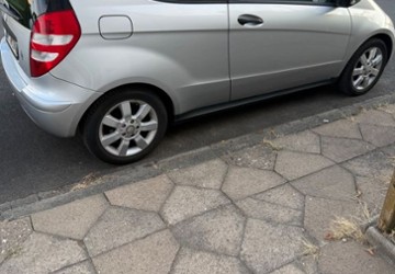 Mercedes-Benz A 150 81.000 km 3.300 &euro; Neuss 41472