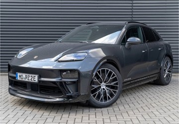 Porsche Macan 12.999 km 85.790 &euro; Moers 47441