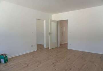 Wohnung Düsseldorf Eller - 3 Zimmer, 72 m&sup2;, 770&euro; | Angebot:27338058